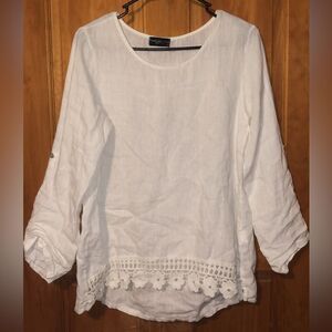 181. Terzo Millennio white eyelet Relaxed Blouse with 3/4 Sleeves 100% linen